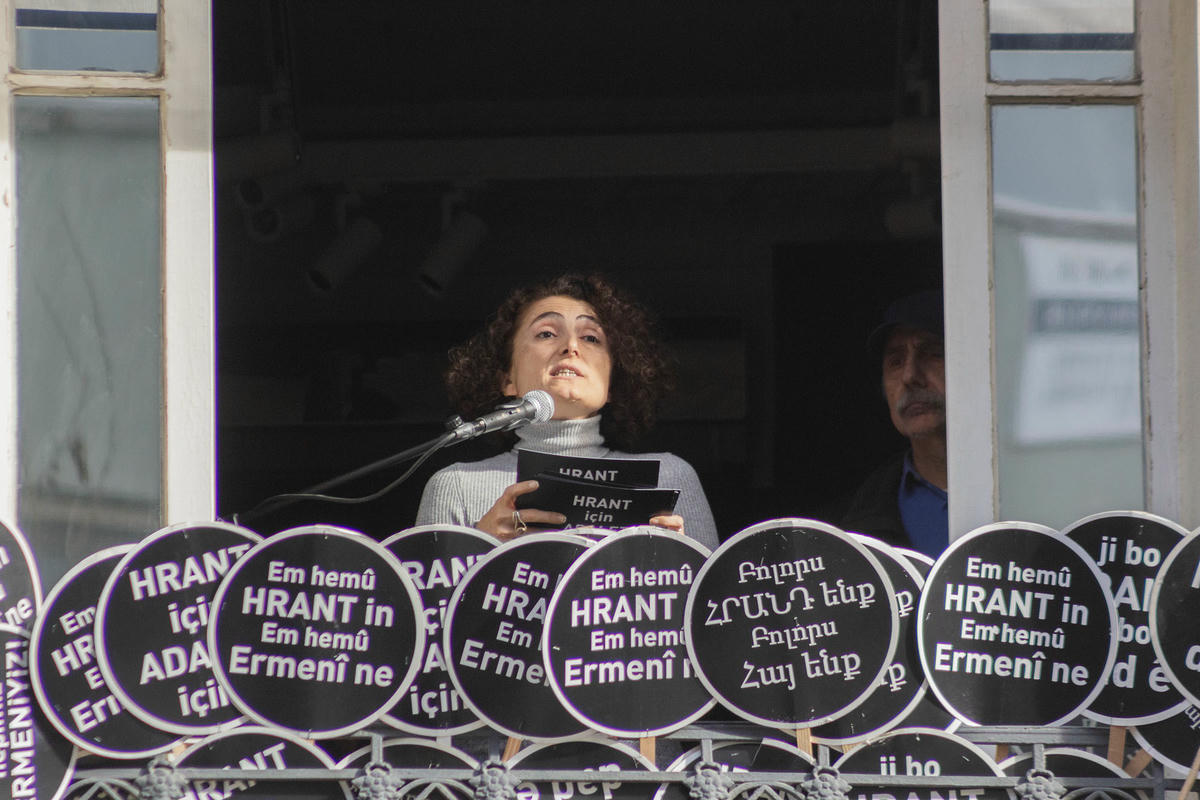 Çiğdem Mater, Bircan Yorulmaz ve Shahrazad Akbar'dan Dink'e mesajlar